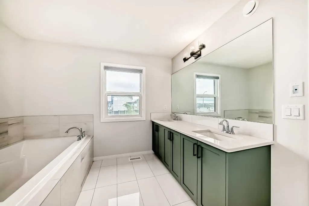 305 Edith Road NW Calgary AB T3R 1Y8