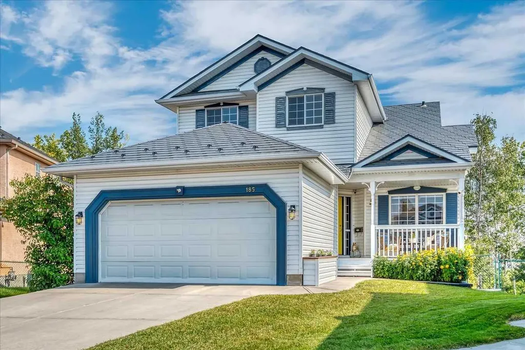 185 Douglas Glen Heath SE Calgary AB T2Z 2N1