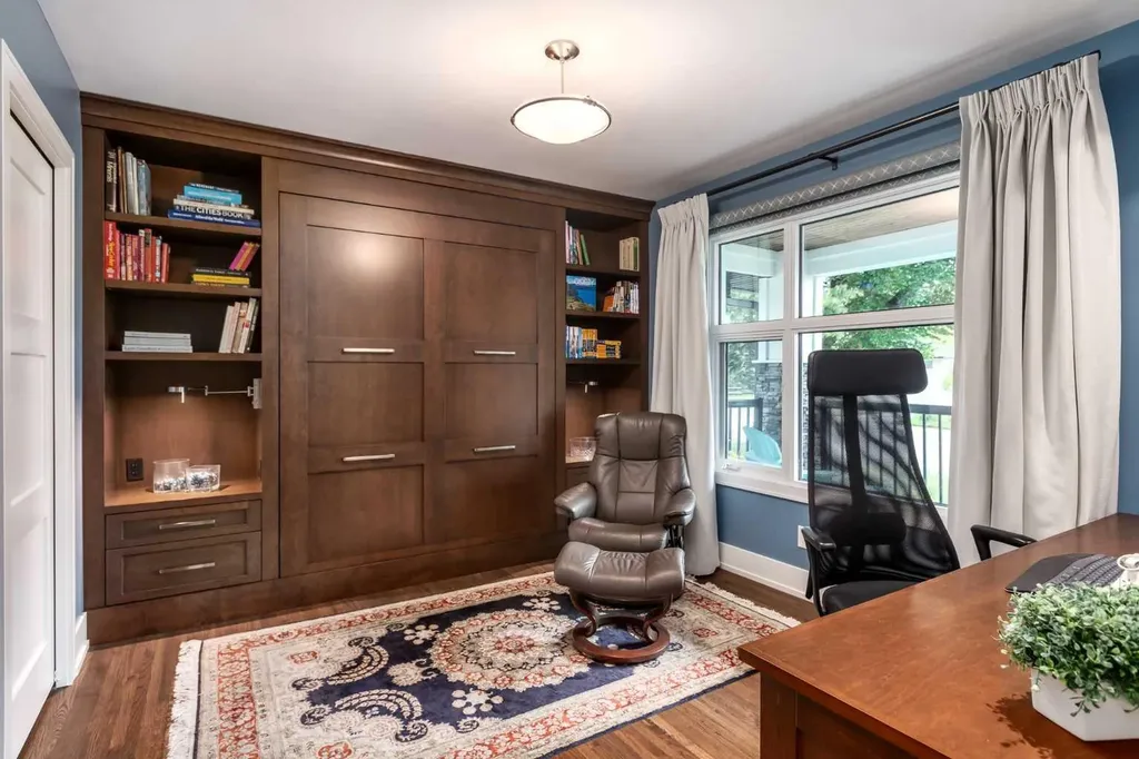 27 Westview Drive SW Calgary AB T3C 2R8