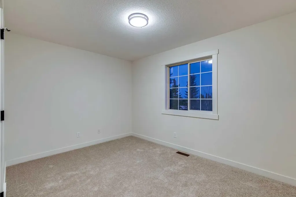 16 Simcrest Point SW Calgary AB T3H 4K1