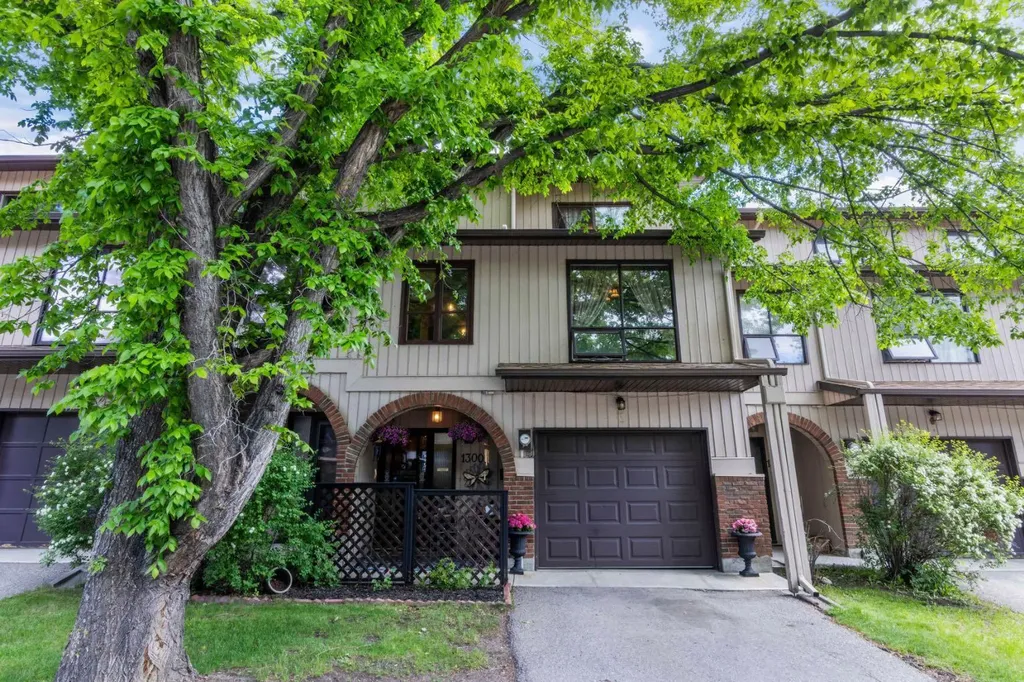 13005 6 Street SW Calgary AB T2W 4J8