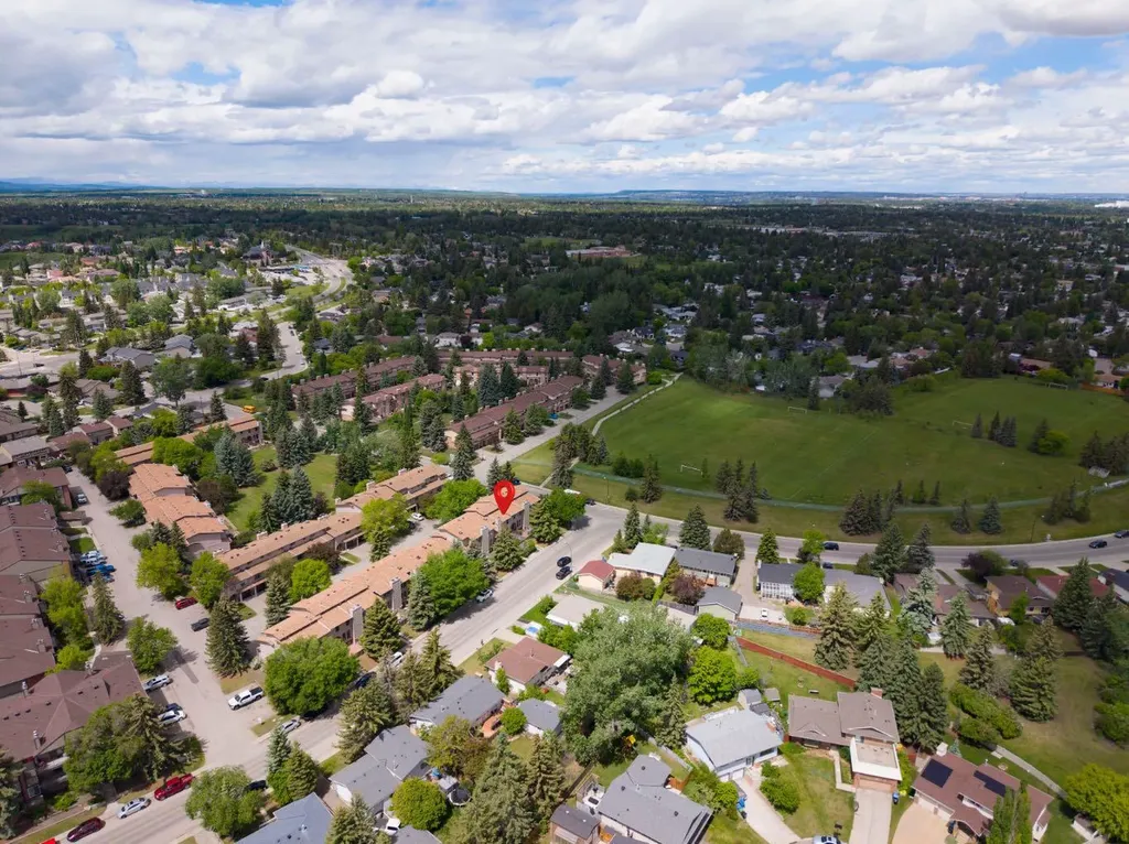 13005 6 Street SW Calgary AB T2W 4J8