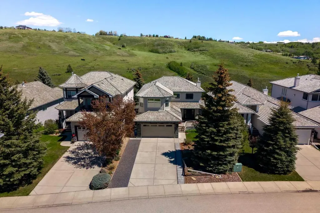 89 Gleneagles Terrace Cochrane AB T4C 1W5