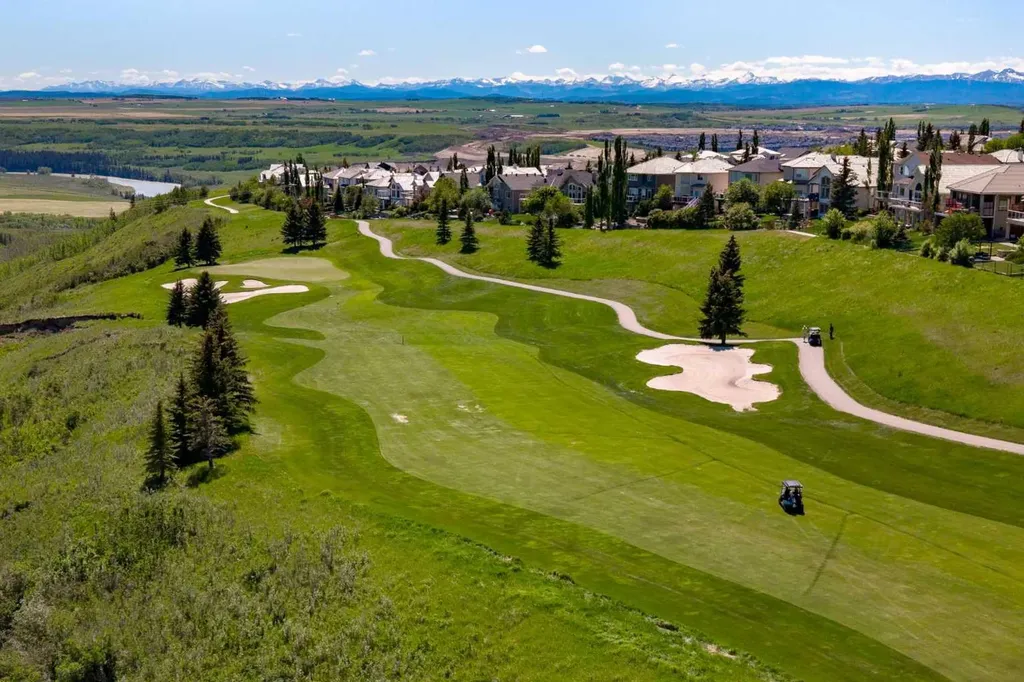 89 Gleneagles Terrace Cochrane AB T4C 1W5