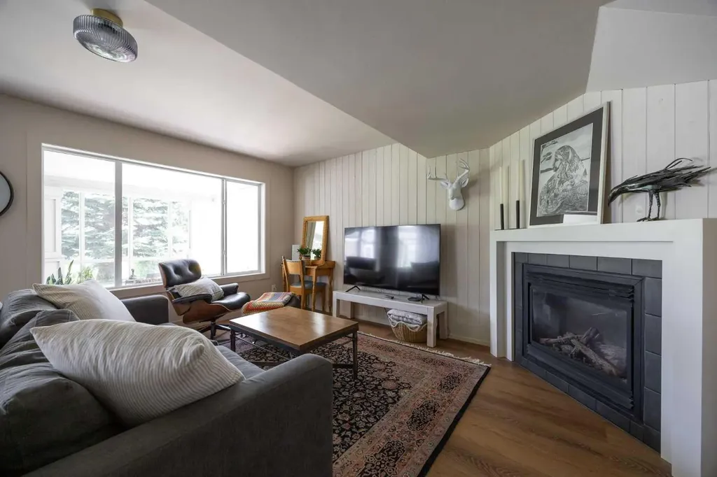89 Gleneagles Terrace Cochrane AB T4C 1W5