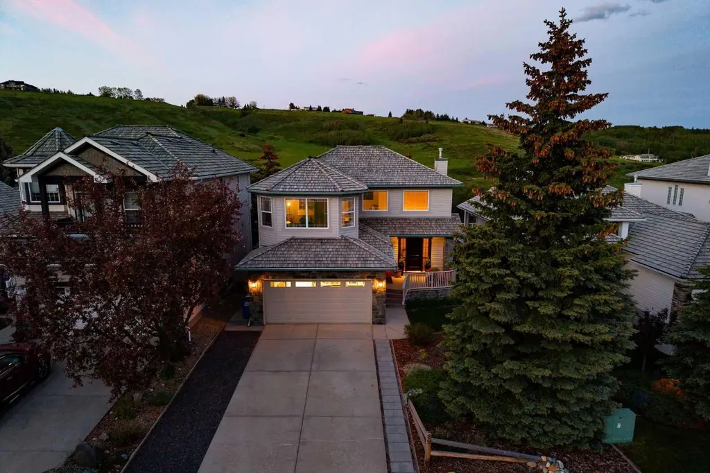 89 Gleneagles Terrace Cochrane AB T4C 1W5