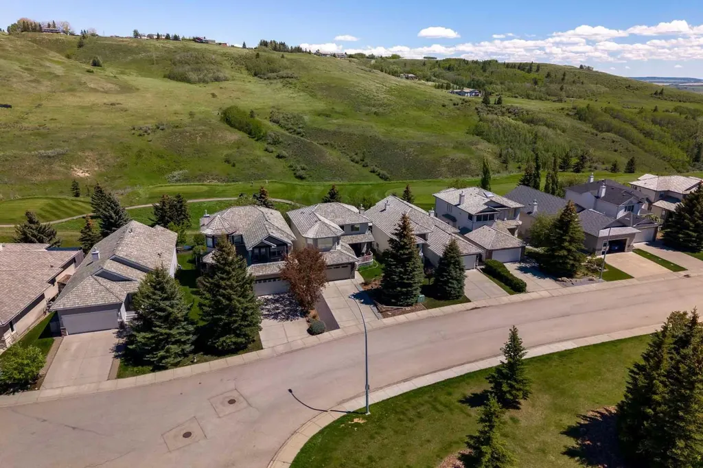 89 Gleneagles Terrace Cochrane AB T4C 1W5