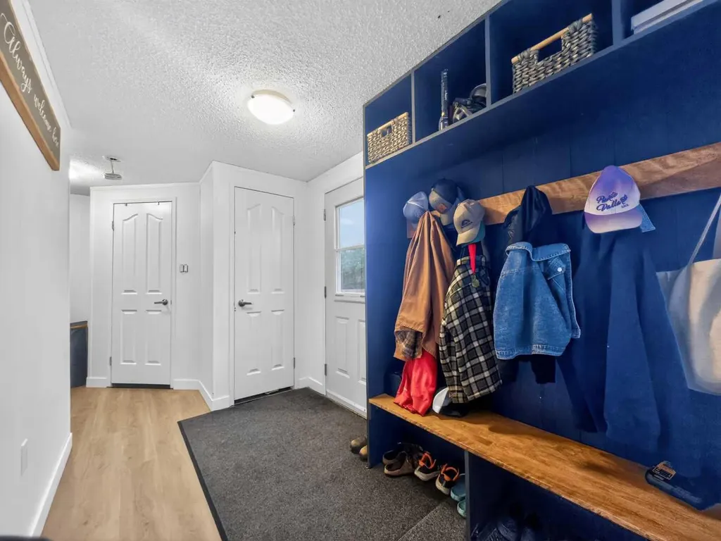 10226 103 Avenue La Crete AB T0H2H0