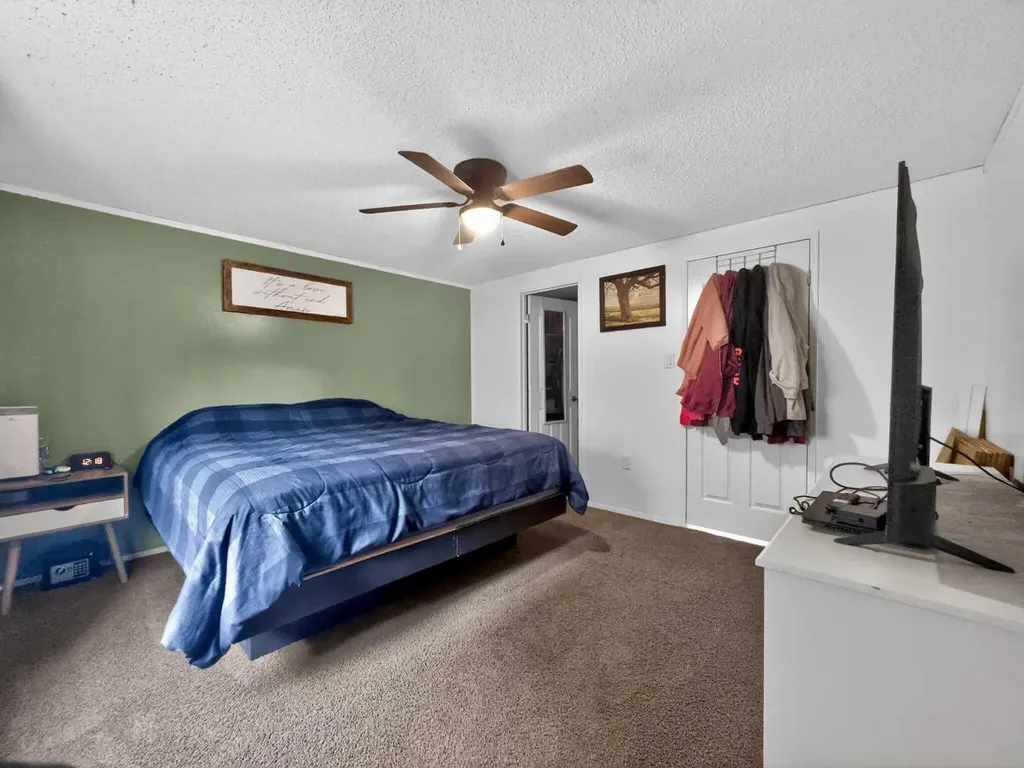 10226 103 Avenue La Crete AB T0H2H0