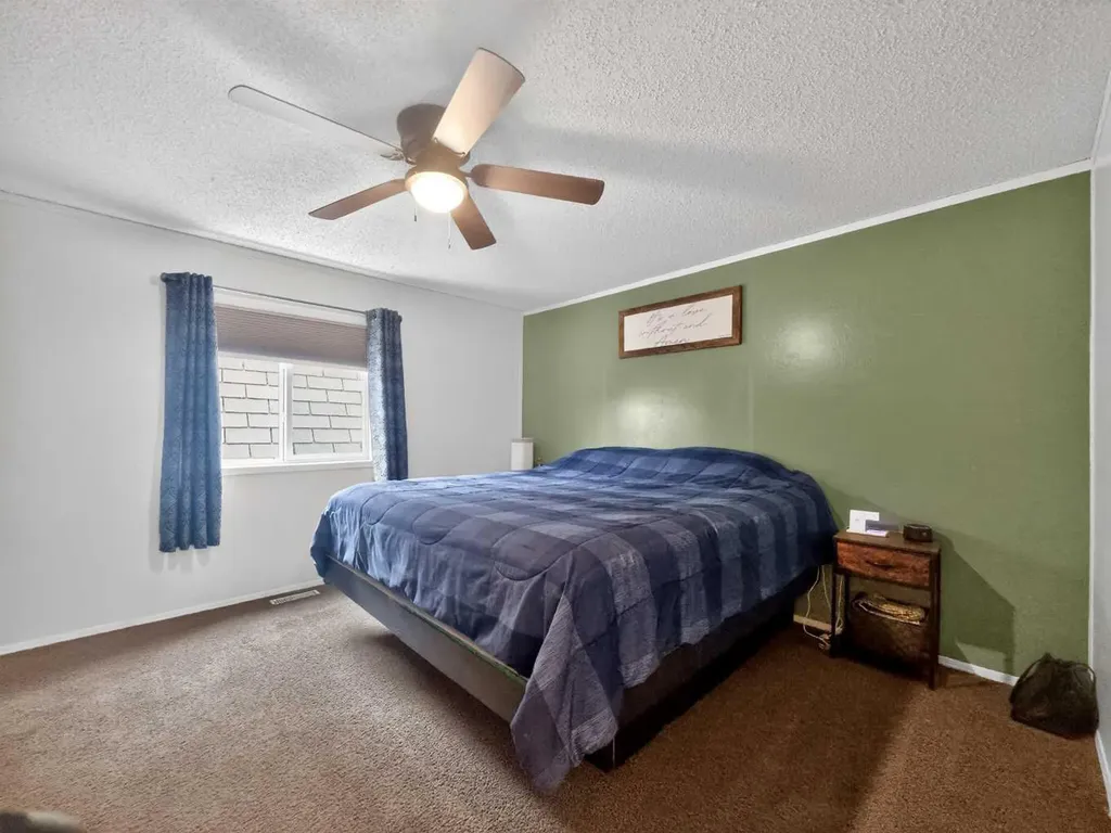 10226 103 Avenue La Crete AB T0H2H0
