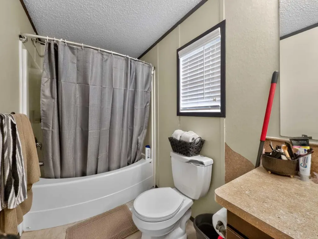 10226 103 Avenue La Crete AB T0H2H0