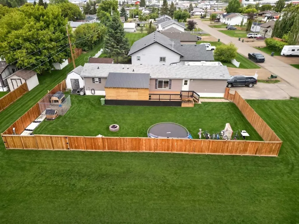 10226 103 Avenue La Crete AB T0H2H0