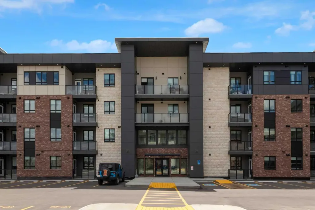 520 Reynolds Avenue SW Airdrie AB T4B 5X9