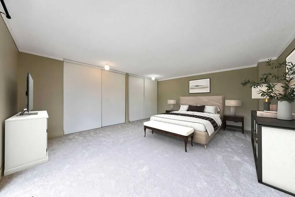 2204 Paliswood Road SW Calgary AB T2V 4Y6