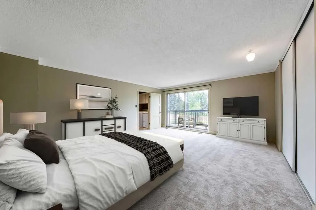 2204 Paliswood Road SW Calgary AB T2V 4Y6