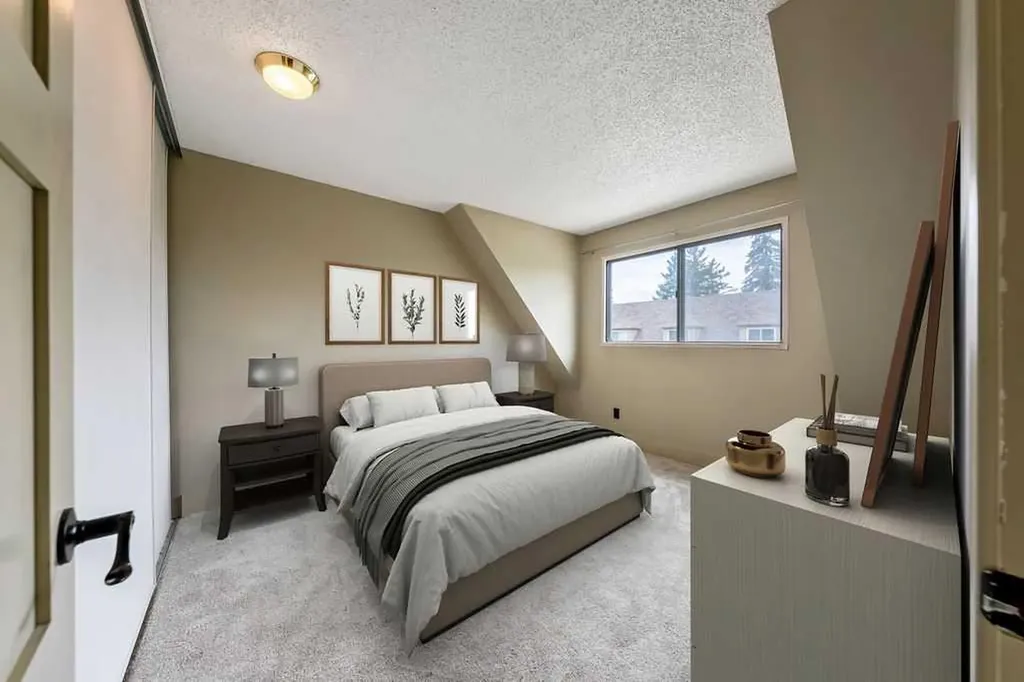2204 Paliswood Road SW Calgary AB T2V 4Y6