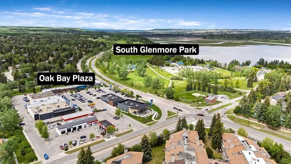 2204 Paliswood Road SW Calgary AB T2V 4Y6