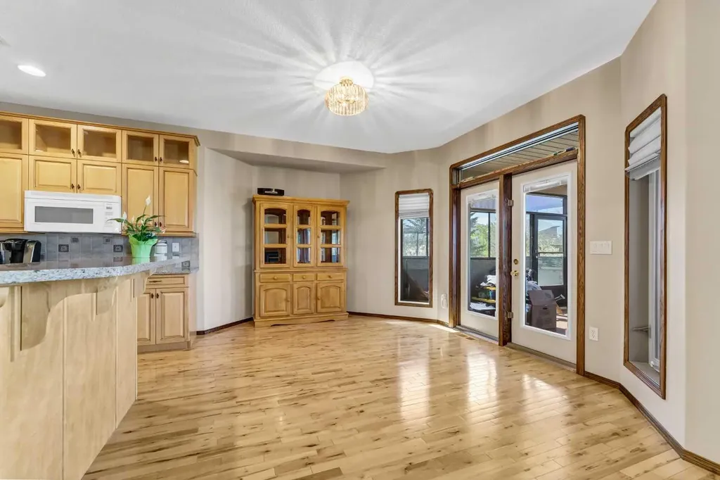 144 Sundance Road SW Medicine Hat AB T1B4V9