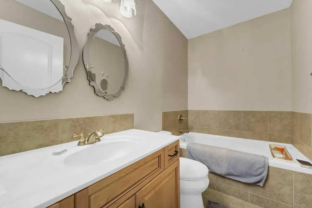 144 Sundance Road SW Medicine Hat AB T1B4V9