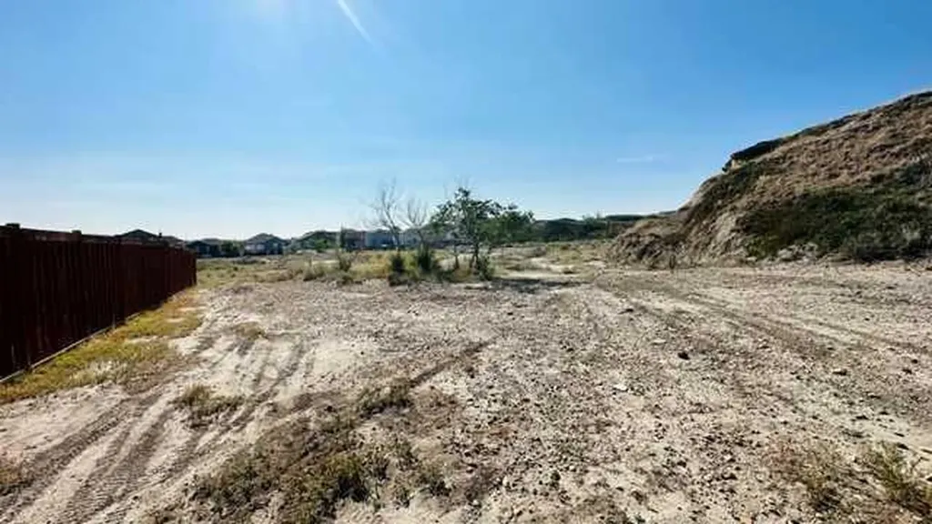 816 3 Street SW Drumheller AB T0J 0Y6