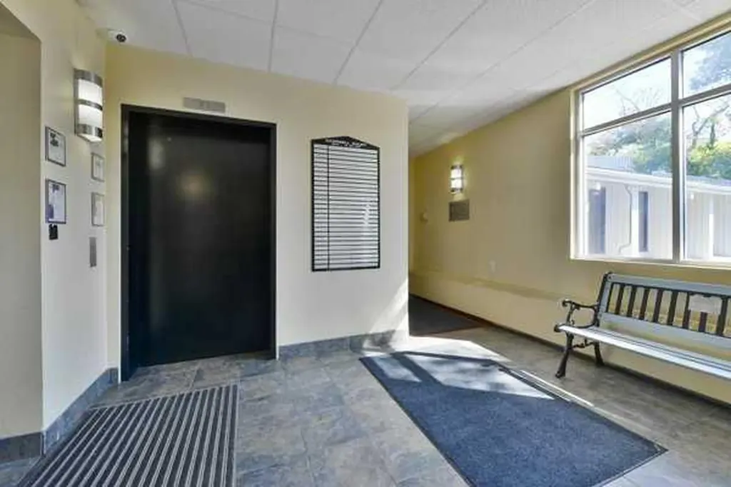 5917 1a Street SW Calgary AB T2H 0G4