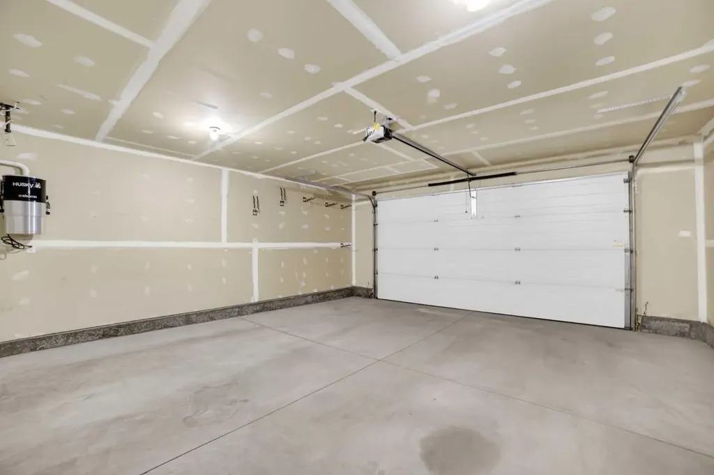 47 Rivergrove Lane W Lethbridge AB T1K 8E8