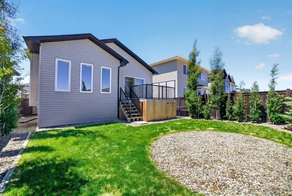47 Rivergrove Lane W Lethbridge AB T1K 8E8