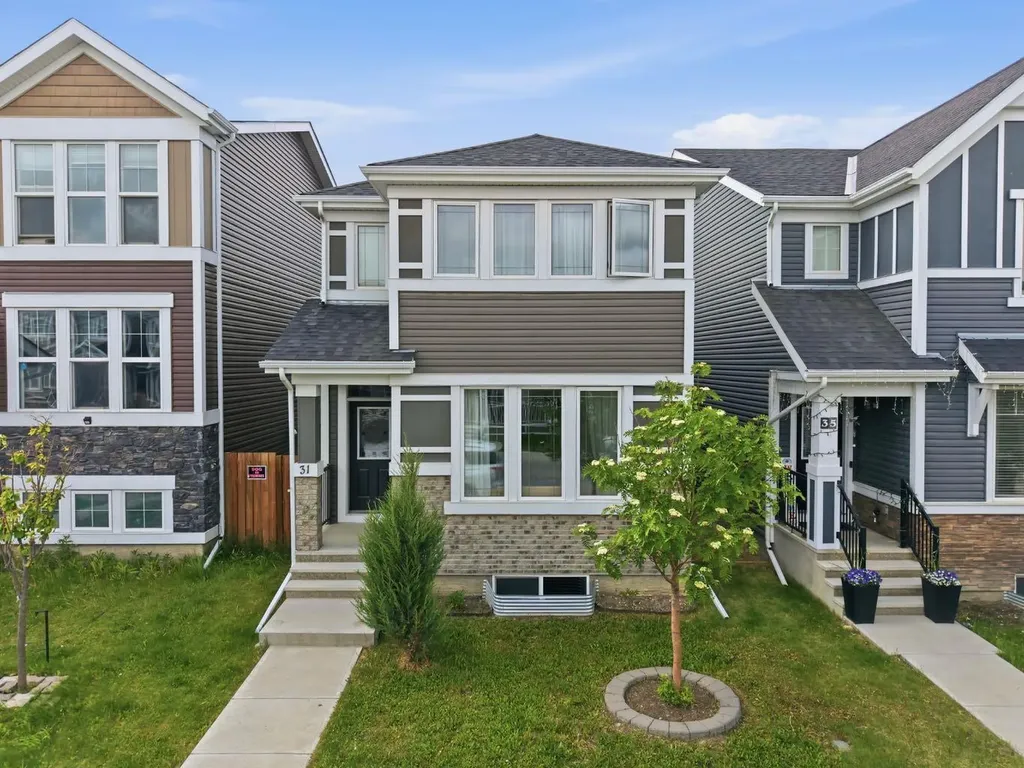 31 Red Embers Lane NE Calgary AB T3N 1B6