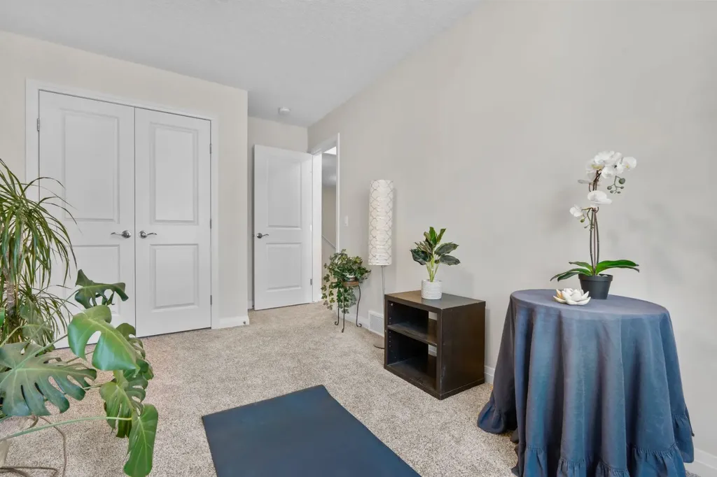 31 Red Embers Lane NE Calgary AB T3N 1B6