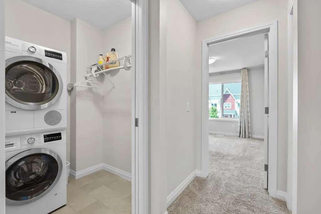 31 Red Embers Lane NE Calgary AB T3N 1B6