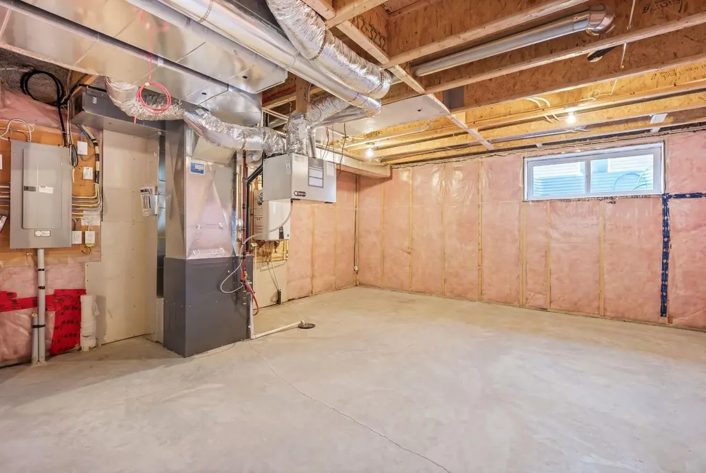 31 Red Embers Lane NE Calgary AB T3N 1B6