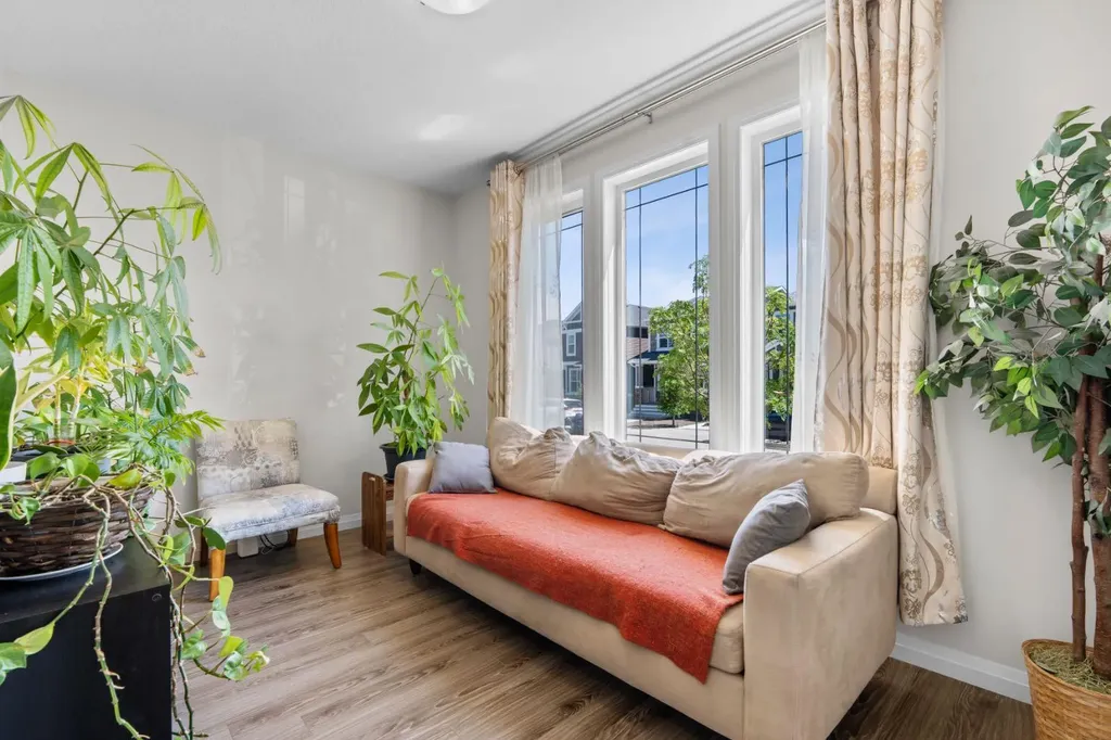 31 Red Embers Lane NE Calgary AB T3N 1B6