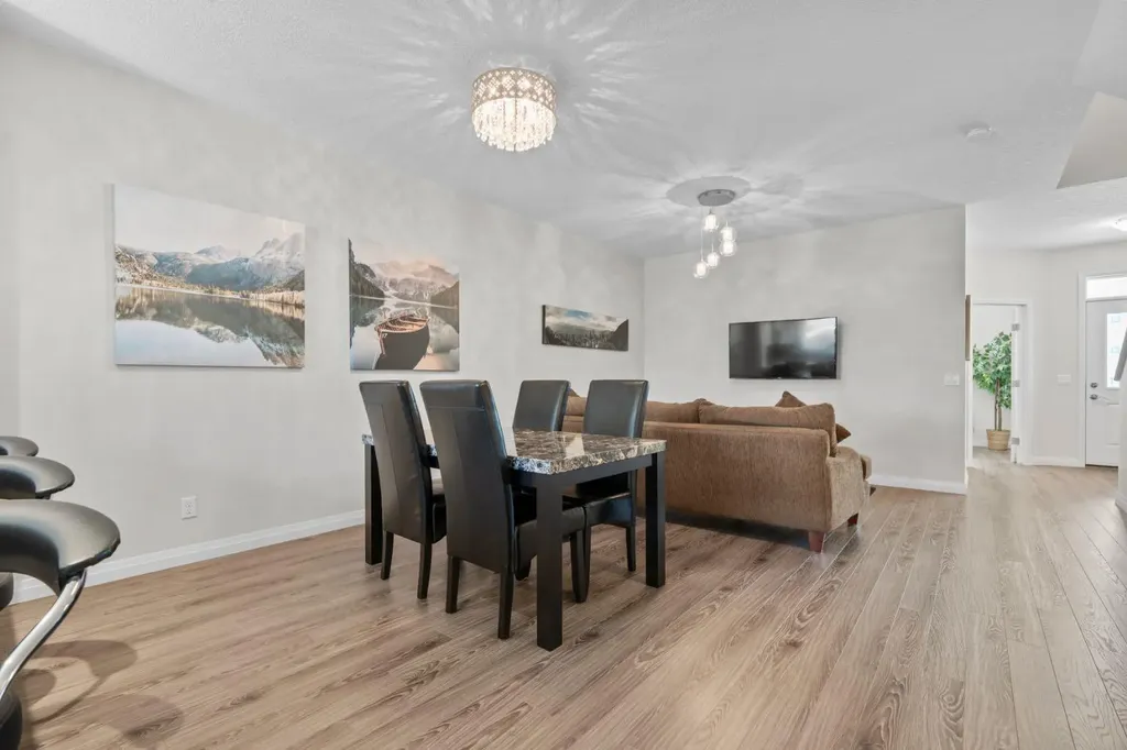31 Red Embers Lane NE Calgary AB T3N 1B6