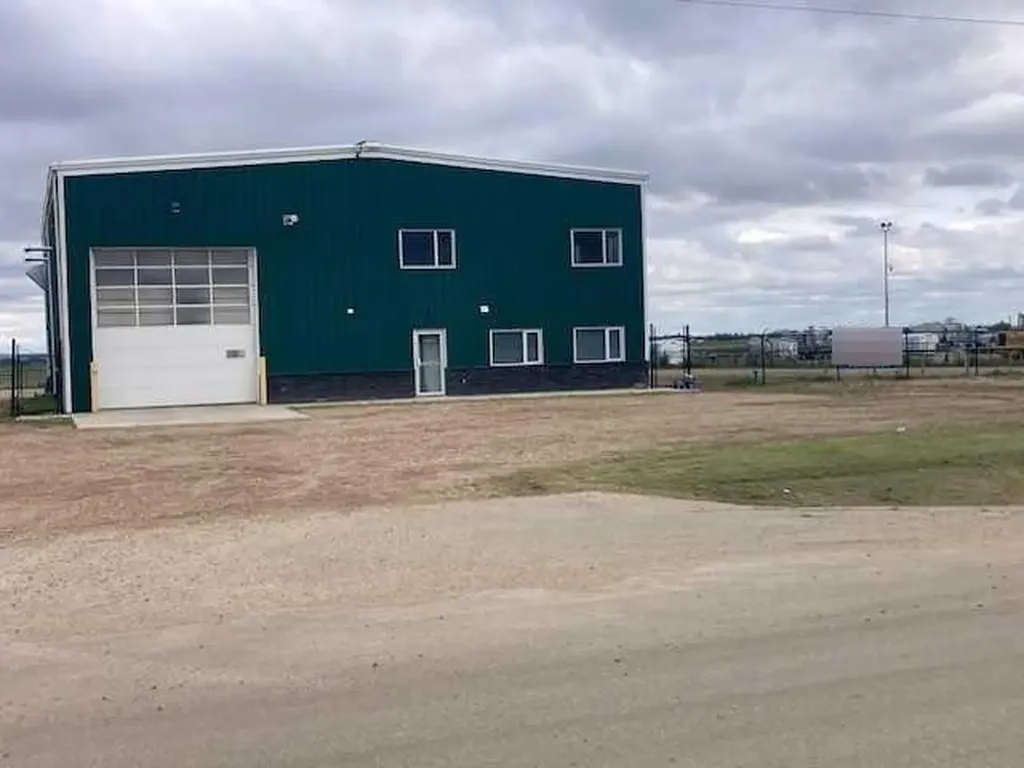 63014 Township Road 724 Clairmont AB T0H 0W0