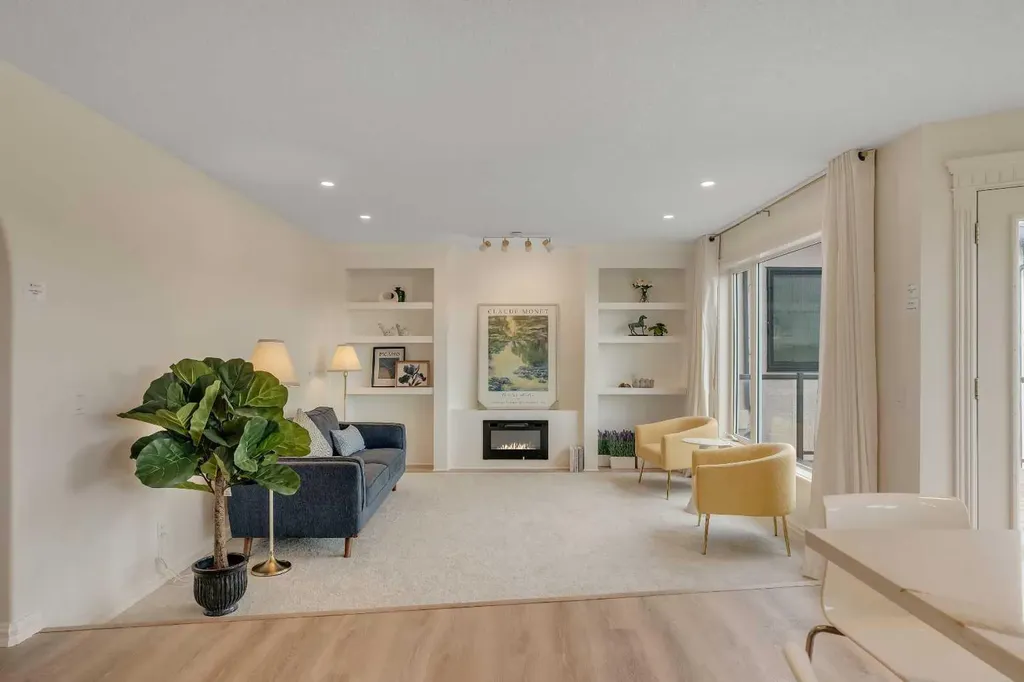 78 Scimitar View NW Calgary AB T3L 2B5