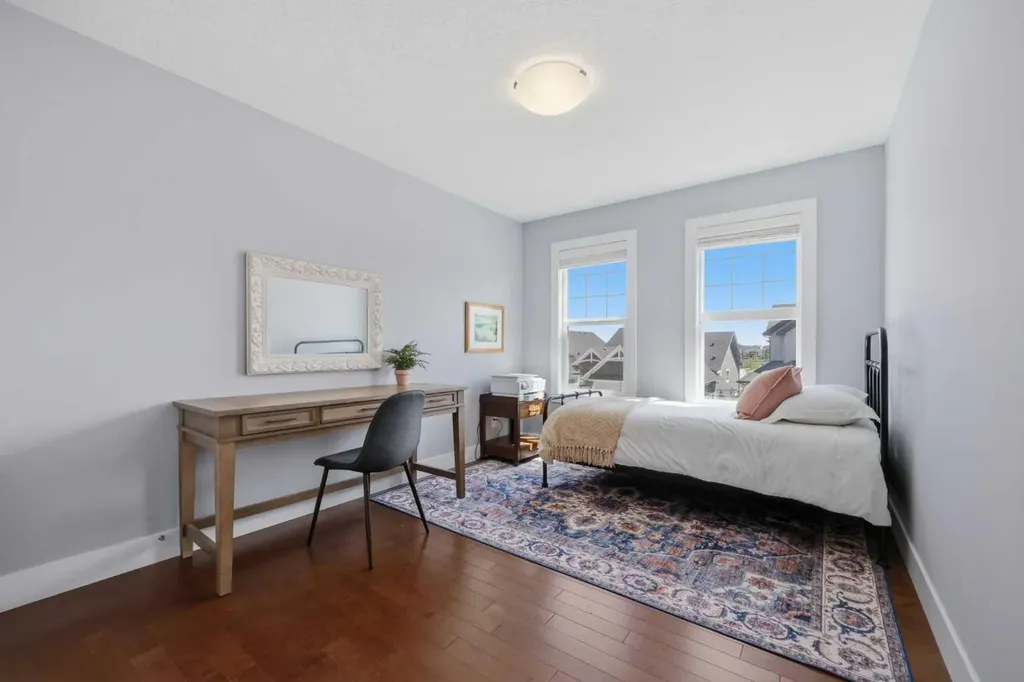 102 Drake Landing Heights Okotoks AB T1S 0M8