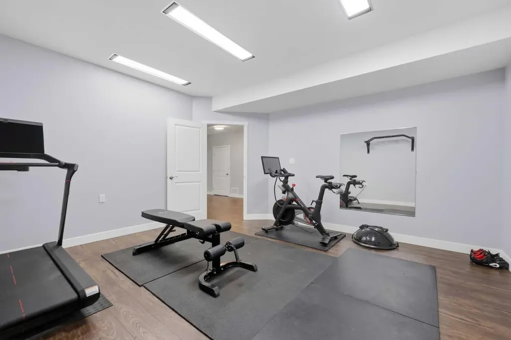 102 Drake Landing Heights Okotoks AB T1S 0M8