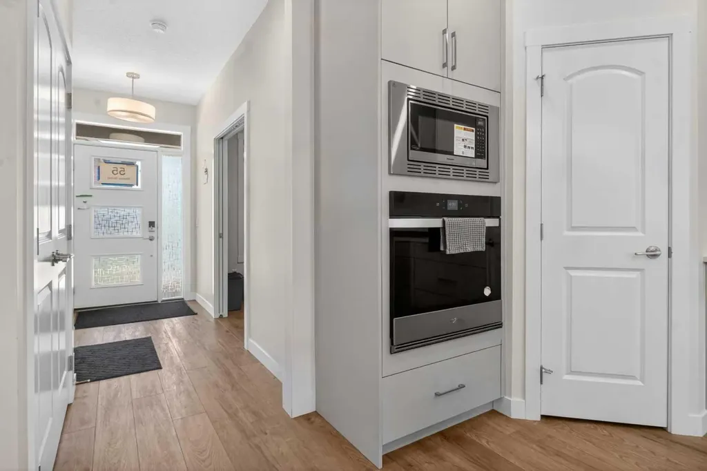 55 Herron Street NE Calgary AB T3P 1Z1