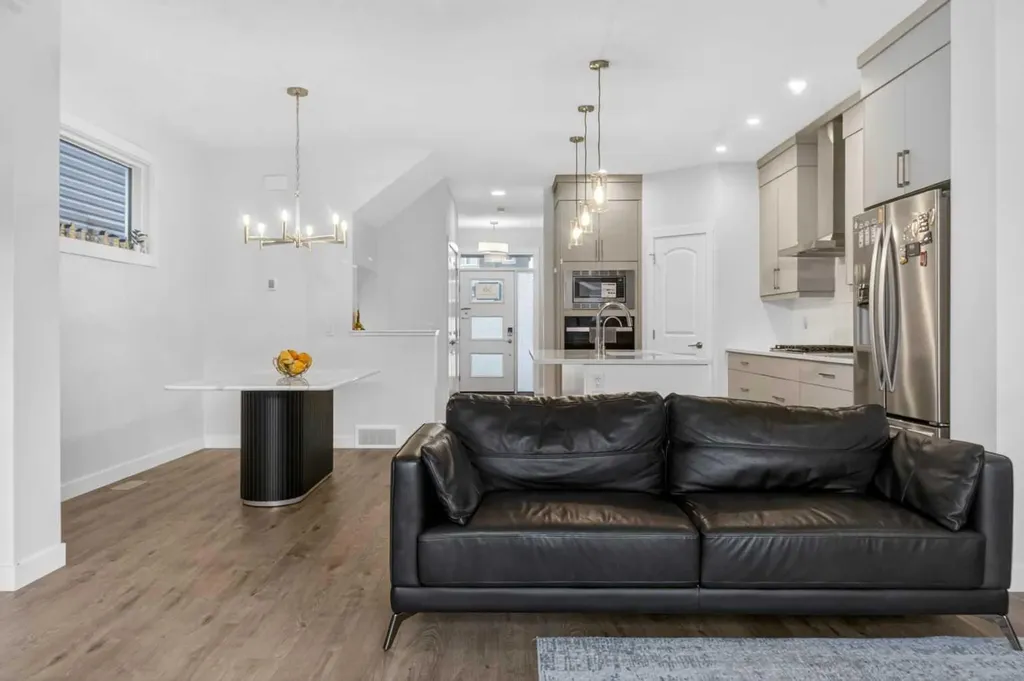 55 Herron Street NE Calgary AB T3P 1Z1