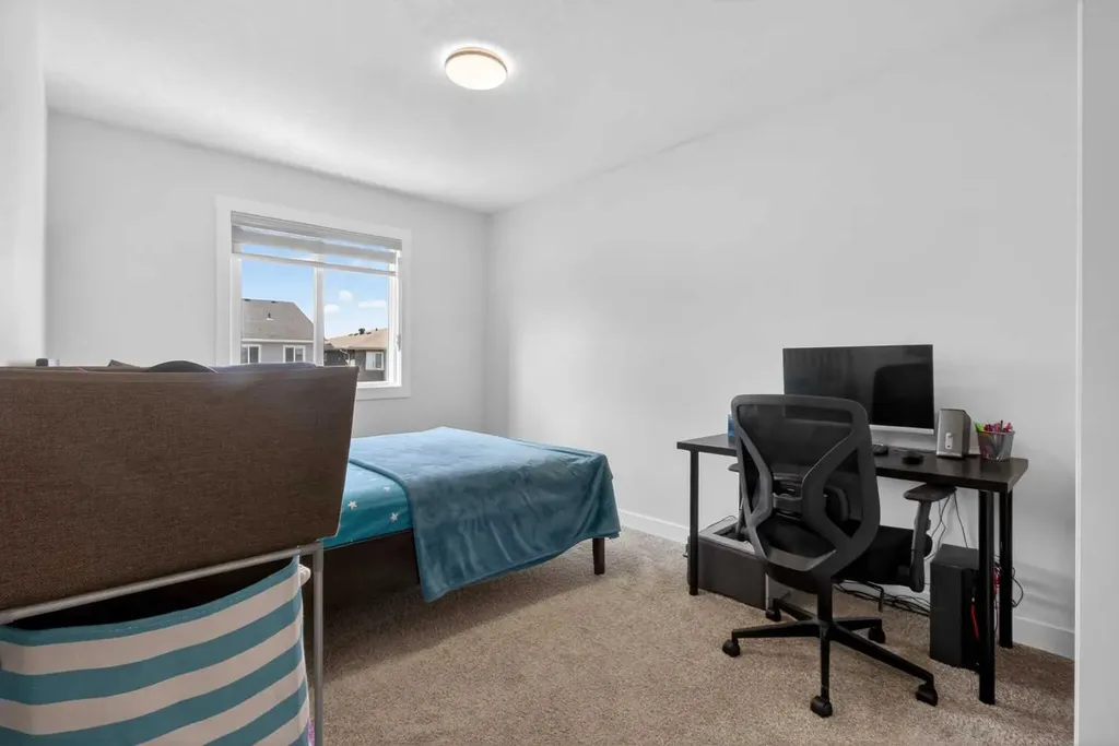 55 Herron Street NE Calgary AB T3P 1Z1