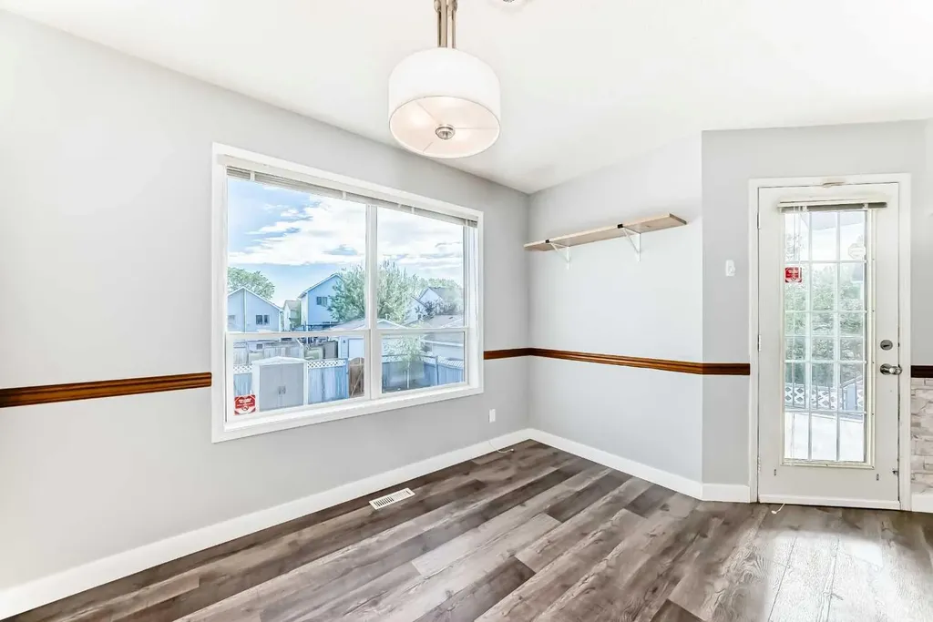 10800 Hidden Valley Drive NW Calgary AB T3A 5H6