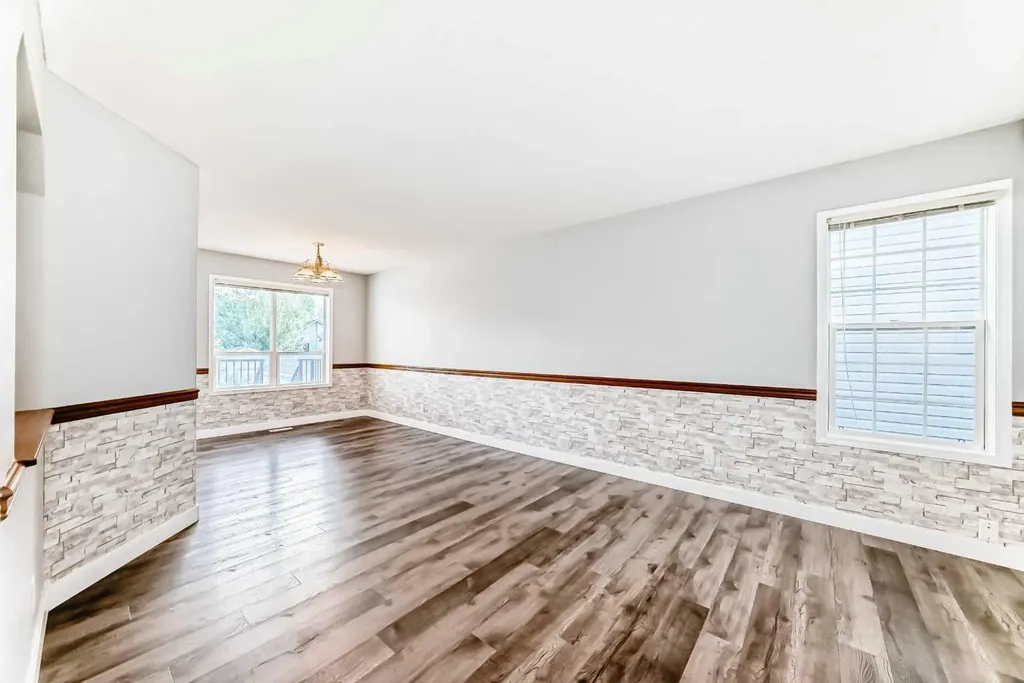 10800 Hidden Valley Drive NW Calgary AB T3A 5H6