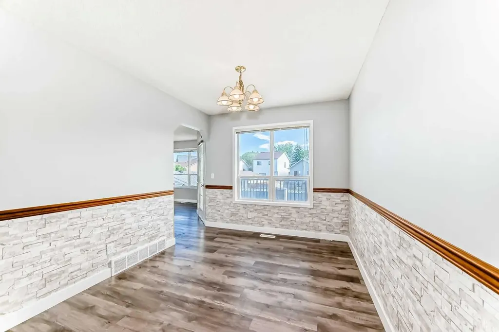 10800 Hidden Valley Drive NW Calgary AB T3A 5H6