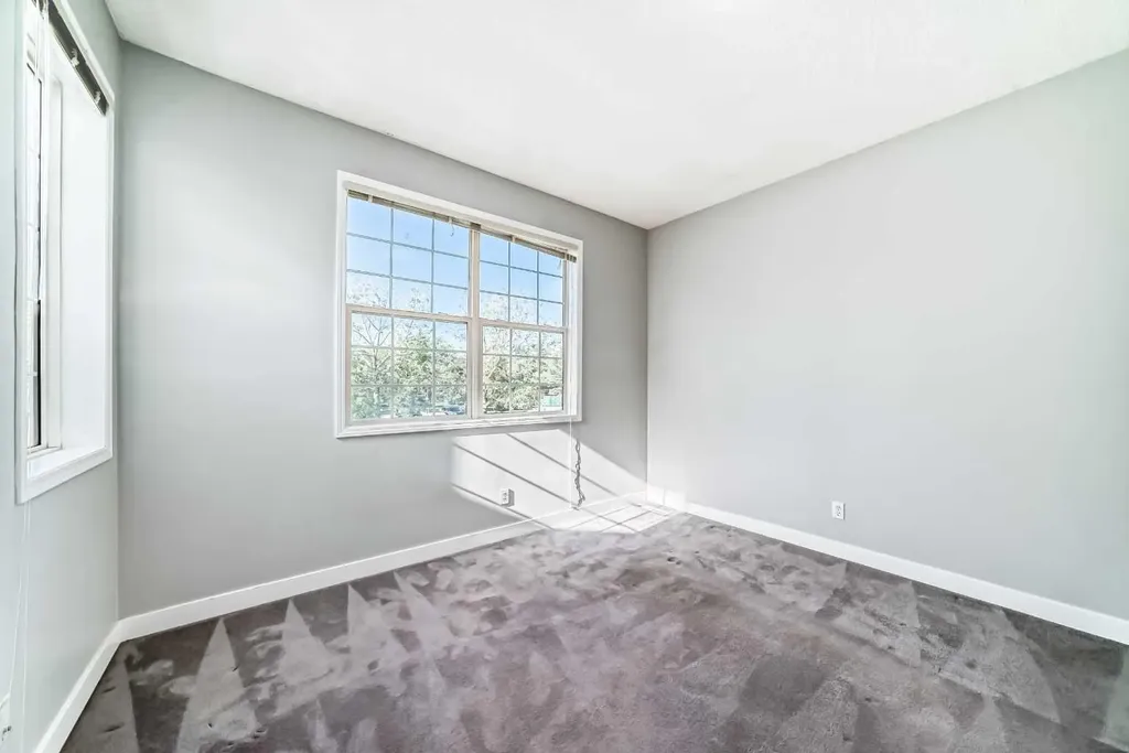 10800 Hidden Valley Drive NW Calgary AB T3A 5H6