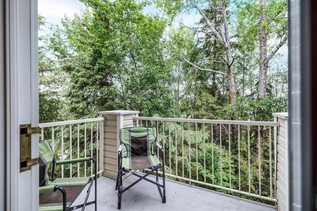 56 Carroll Crescent Red Deer AB T4P 3Y3