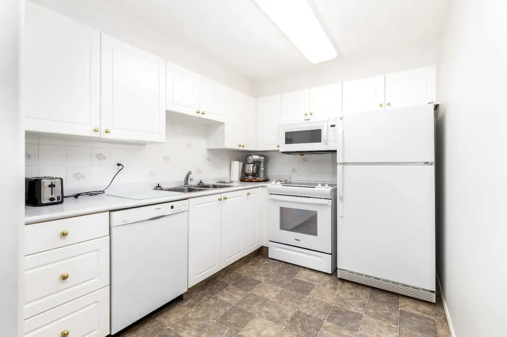 56 Carroll Crescent Red Deer AB T4P 3Y3
