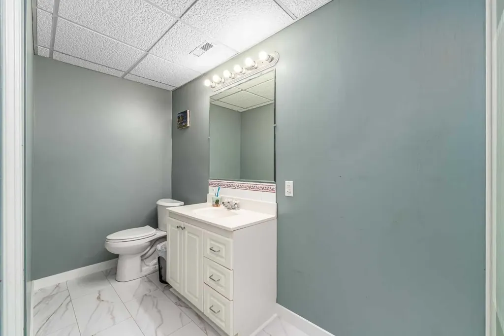 395 River Rock Circle SE Calgary AB T2C 4B9
