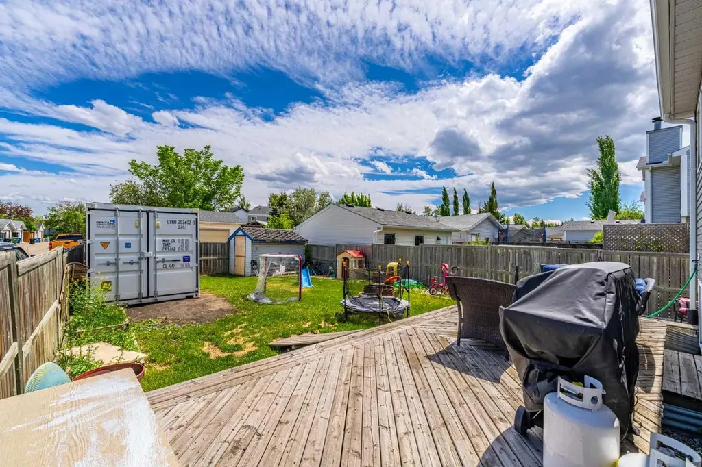 395 River Rock Circle SE Calgary AB T2C 4B9