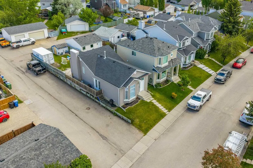 395 River Rock Circle SE Calgary AB T2C 4B9