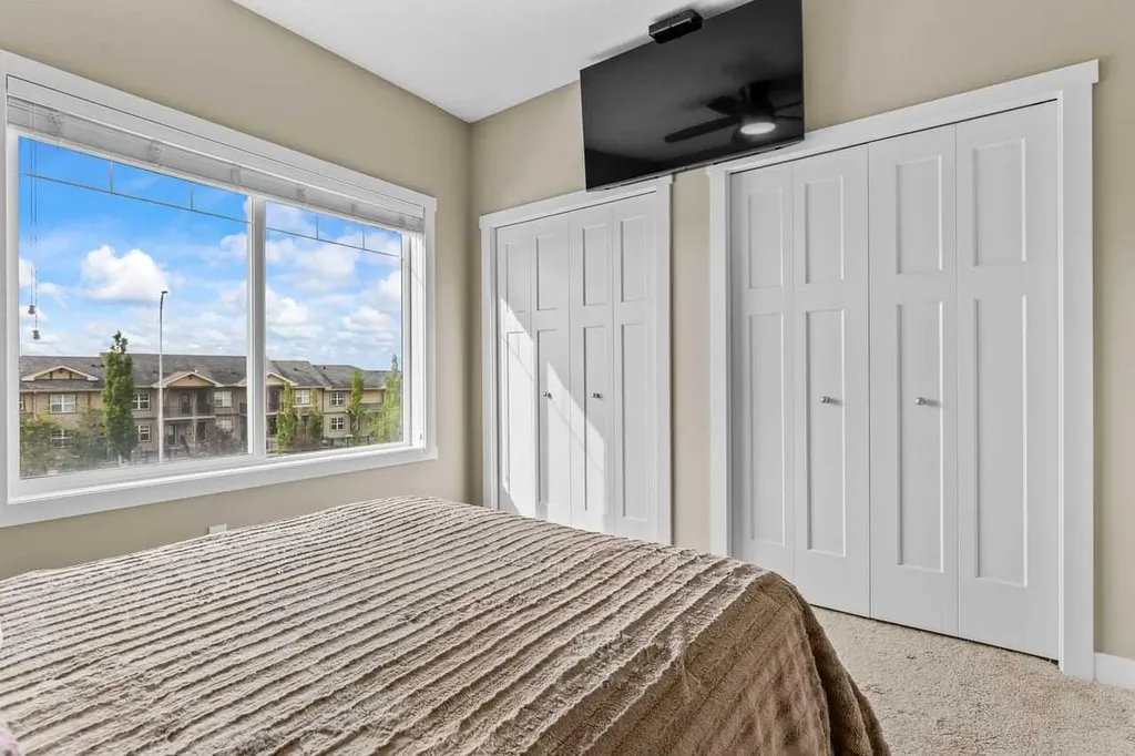 1667 Symons Valley Parkway NW Calgary AB T3P 0R9
